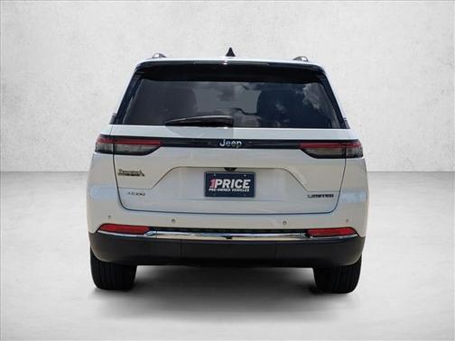 Bright White Clearcoat 2022 Jeep Grand Cherokee Limited