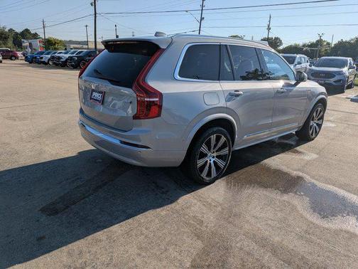 2024 Volvo XC90 B5 Plus Bright Theme