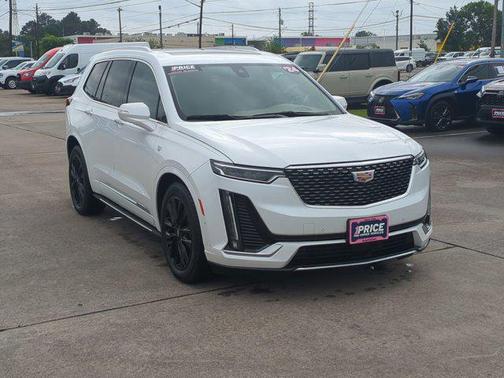 2024 Cadillac XT6 Premium Luxury FWD