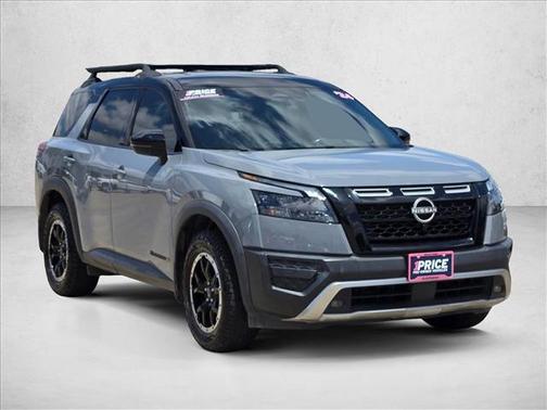 Solid Gray/Super Black 2024 Nissan Pathfinder Rock Creek 4WD