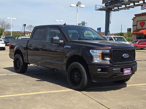 Magma Red Metallic 2020 Ford F-150 XL