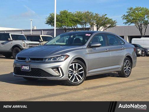 2025 Volkswagen Jetta 1.5T SE