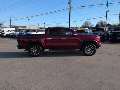 2025 GMC Canyon Denali