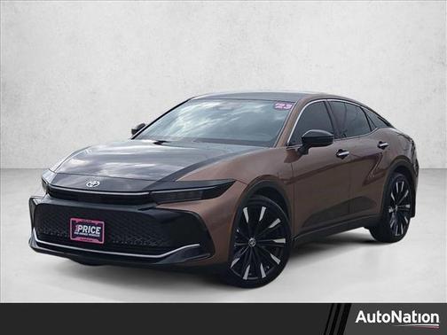 2023 Toyota Crown Platinum