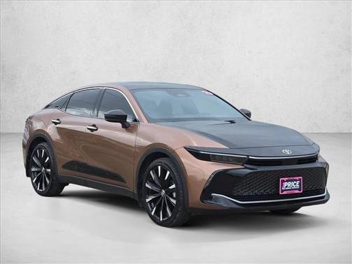 2023 Toyota Crown Platinum