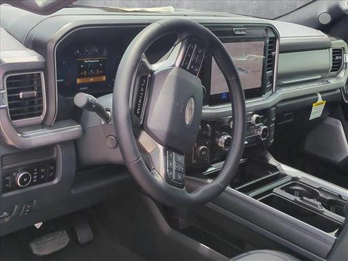 2025 Ford F-250 Platinum