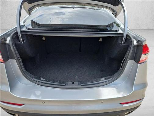 Iconic Silver Metallic 2020 Ford Fusion Titanium