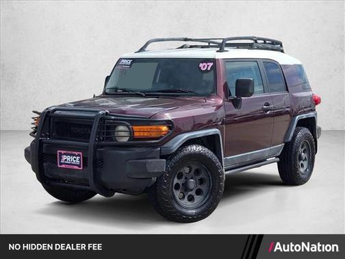 White/Black Cherry Pearl 2007 Toyota FJ Cruiser Base
