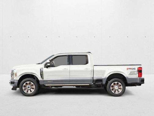 Star White Metallic Tri-Coat 2026 Ford F-250 King Ranch