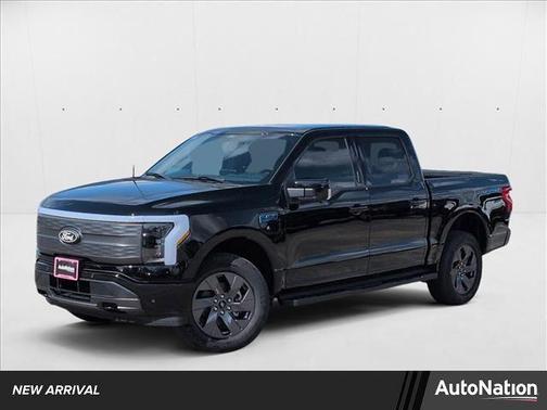 2025 Ford F-150 Lightning LARIAT