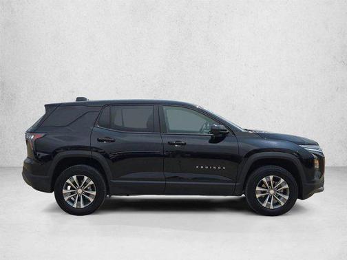 Mosaic Black Metallic 2026 Chevrolet Equinox 1LT