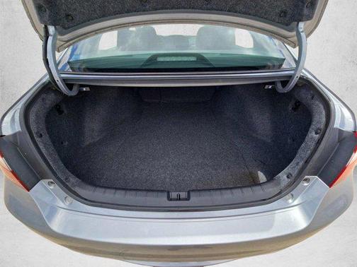 Lunar Silver Metallic 2016 Honda Accord Sport