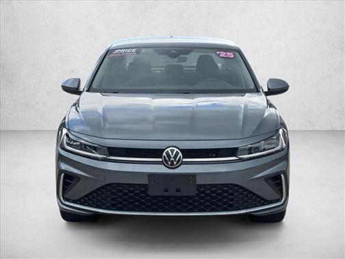 Deep Black Pearl 2025 Volkswagen Jetta 1.5T S