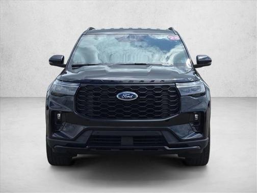 Agate Black Metallic 2025 Ford Explorer ST-Line