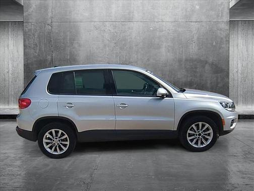 2014 Volkswagen Tiguan Auto SE