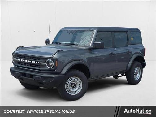 2025 Ford Bronco Base 4 Door 4x4
