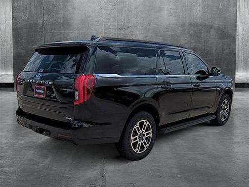 2025 Ford Expedition Max Active 4x2
