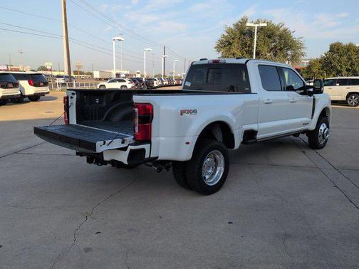 2026 Ford F-450 Platinum