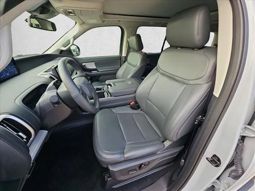 Space Silver Metallic 2026 Ford Expedition Active