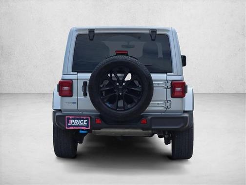 Silver Zynith Clearcoat 2023 Jeep Wrangler 4xe Sahara