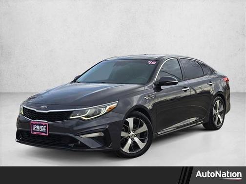 2019 Kia Optima S