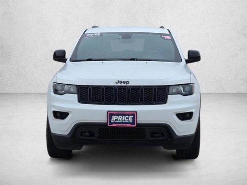 Bright White Clearcoat 2018 Jeep Grand Cherokee Upland