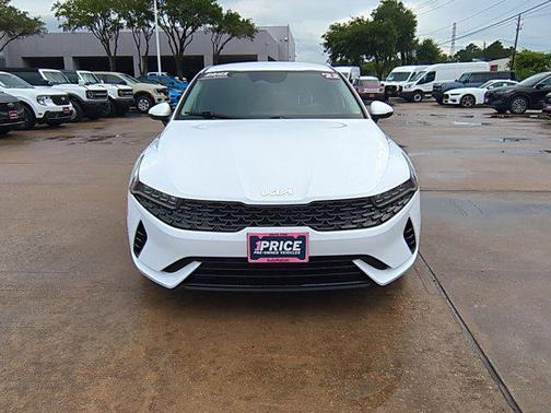 2022 Kia K5 LXS