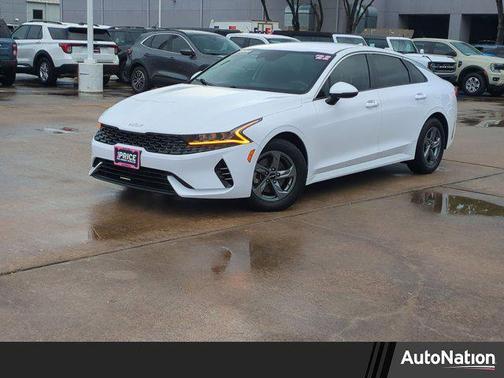 2022 Kia K5 LXS