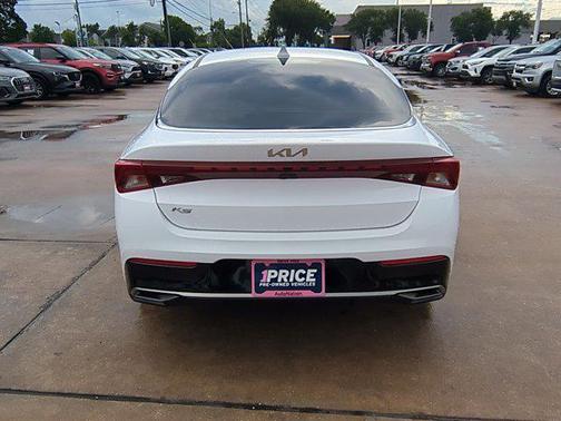 2022 Kia K5 LXS