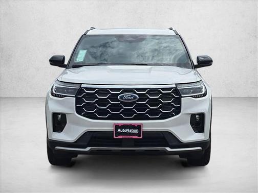 Star White Metallic Tri-Coat 2026 Ford Explorer Platinum