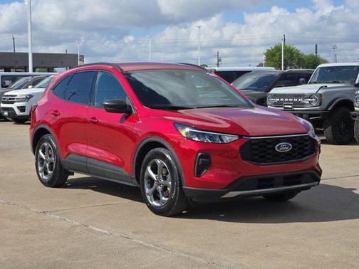 Rapid Red Metallic Tinted Clearcoat 2025 Ford Escape ST-Line