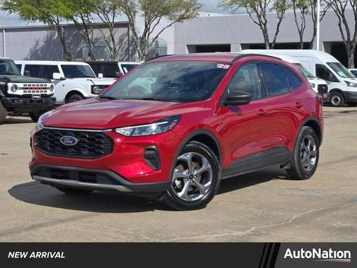 Rapid Red Metallic Tinted Clearcoat 2025 Ford Escape ST-Line