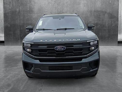 2025 Ford Expedition Max Active 4x2