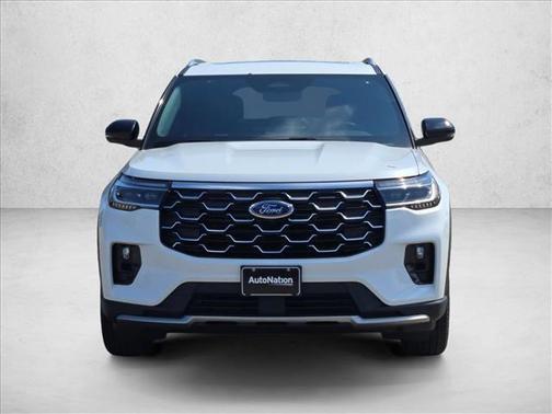 Star White Metallic Tri-Coat 2026 Ford Explorer Platinum
