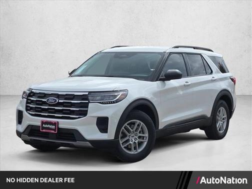 Star White Metallic Tri-Coat 2026 Ford Explorer Active w/200A Pkg