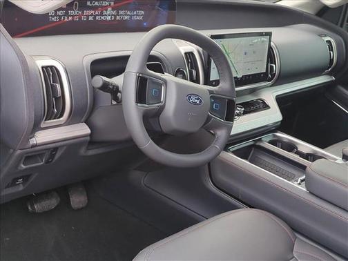 2025 Ford Expedition Max Active 4x2