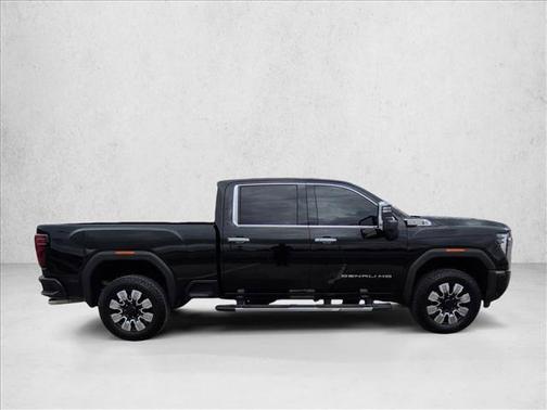 2025 GMC Sierra 2500 Denali