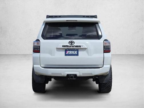 Super White 2018 Toyota 4Runner SR5 Premium