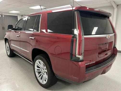 2019 Cadillac Escalade Premium Luxury
