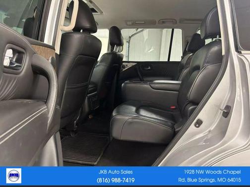 2017 INFINITI QX80 Base