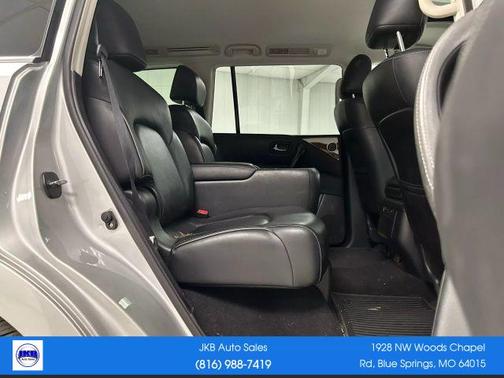 2017 INFINITI QX80 Base