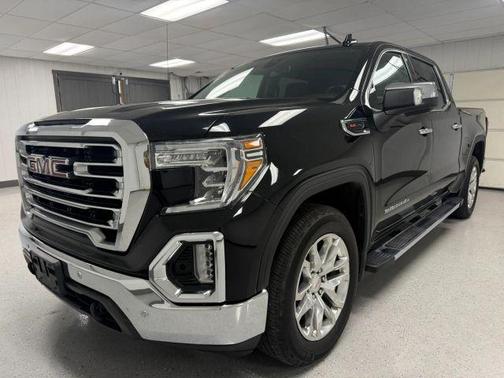 Black 2020 GMC Sierra 1500 SLT