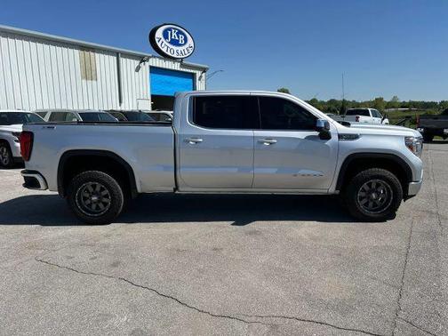 Silver 2021 GMC Sierra 1500 SLE