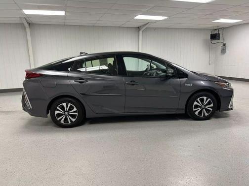 2017 Toyota Prius Prime Premium
