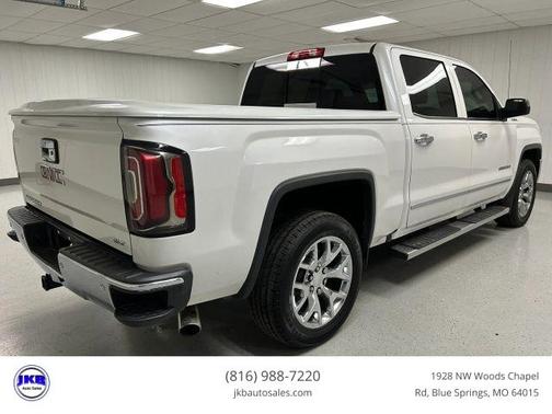 White 2017 GMC Sierra 1500 SLT