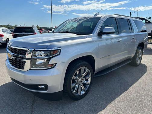 2019 Chevrolet Suburban LT