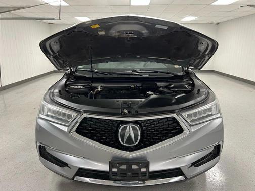 2017 Acura MDX 3.5L w/Technology Package