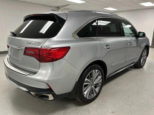 2017 Acura MDX 3.5L w/Technology Package