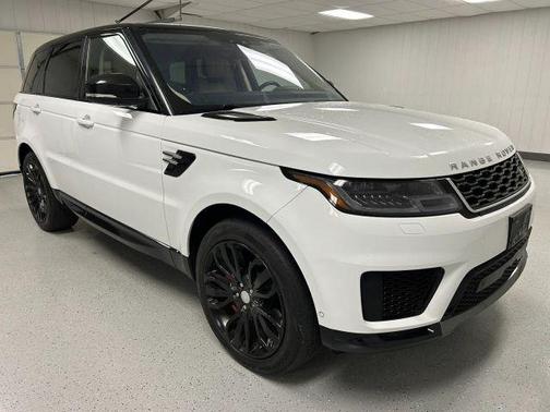 Fuji White 2018 Land Rover Range Rover Sport 3.0L Supercharged HSE