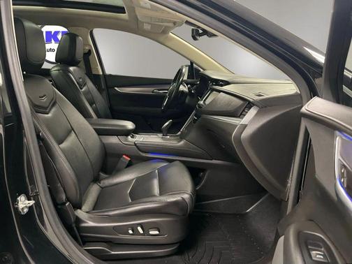 2018 Cadillac XT5 Premium Luxury